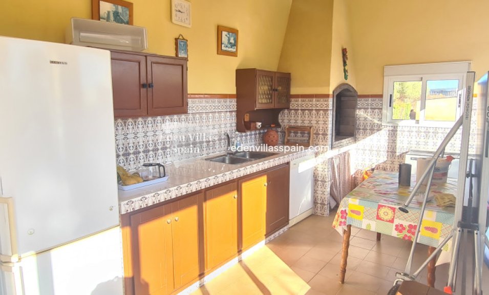 Resale - Country House - Crevillente