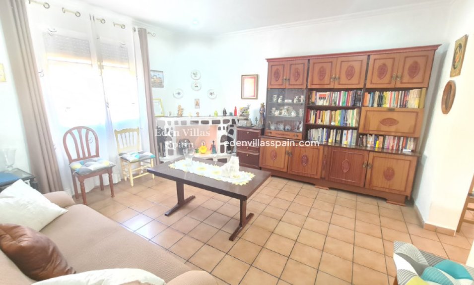 Resale - Country House - Crevillente