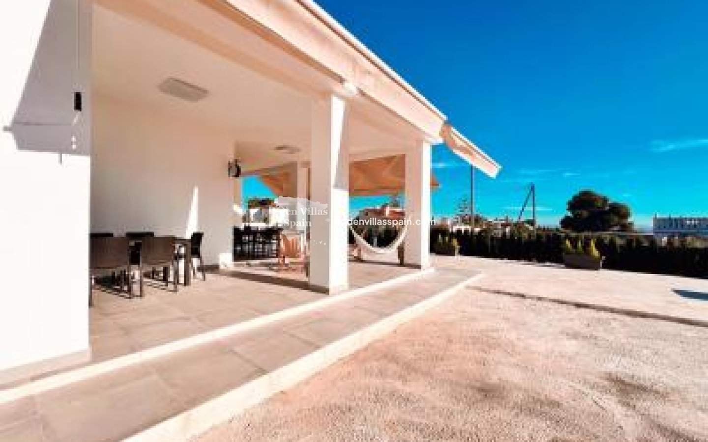 Resale - Country House - Crevillente