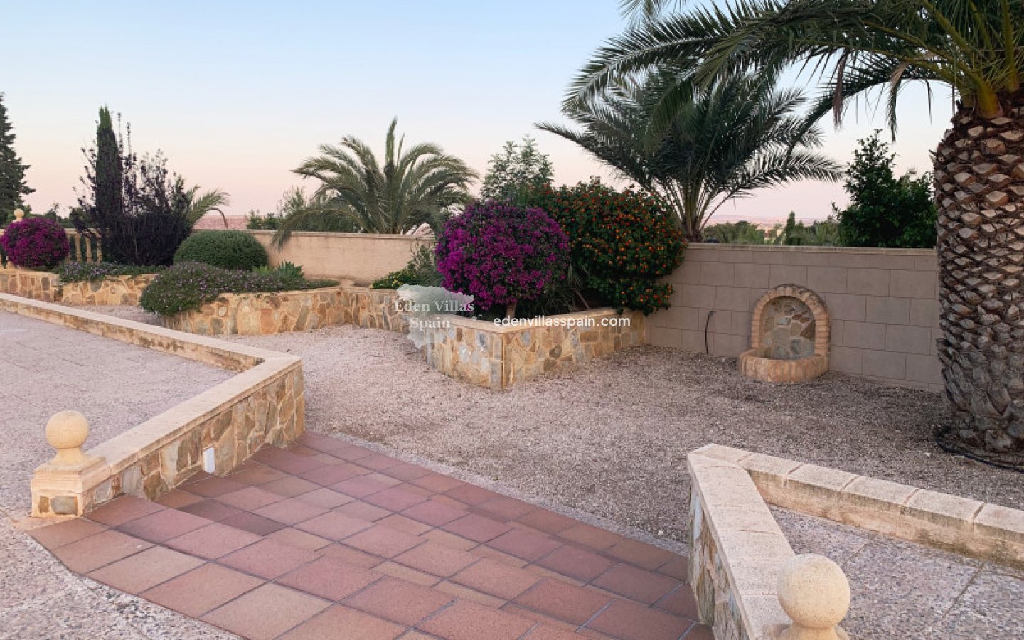 Resale - Country House - Crevillente