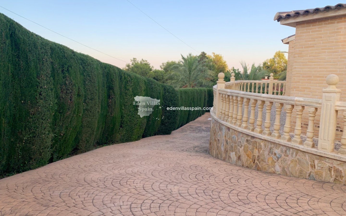 Resale - Country House - Crevillente