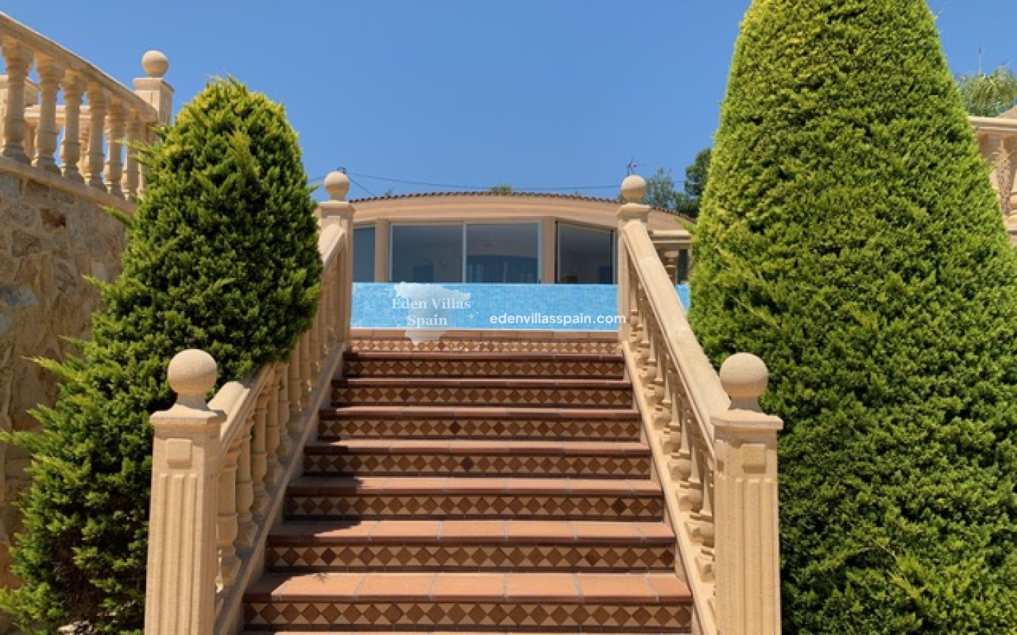 Resale - Country House - Crevillente