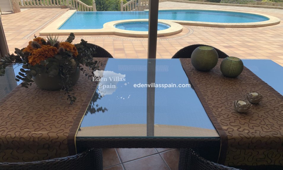 Resale - Country House - Crevillente