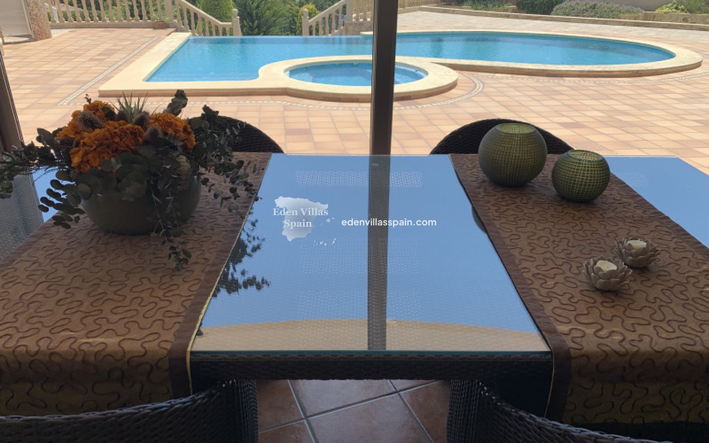 Resale - Country House - Crevillente