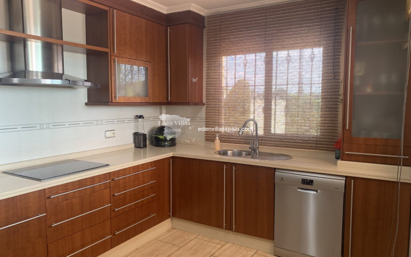 Resale - Country House - Crevillente