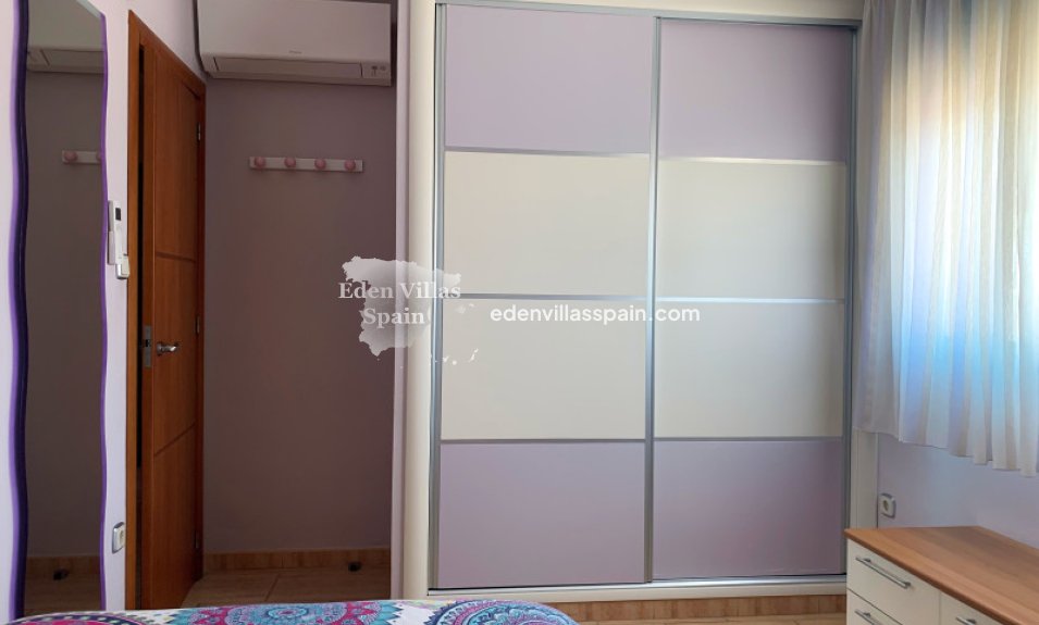 Resale - Country House - Crevillente