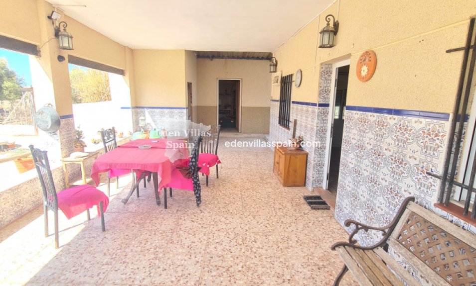 Resale - Country House - Crevillente