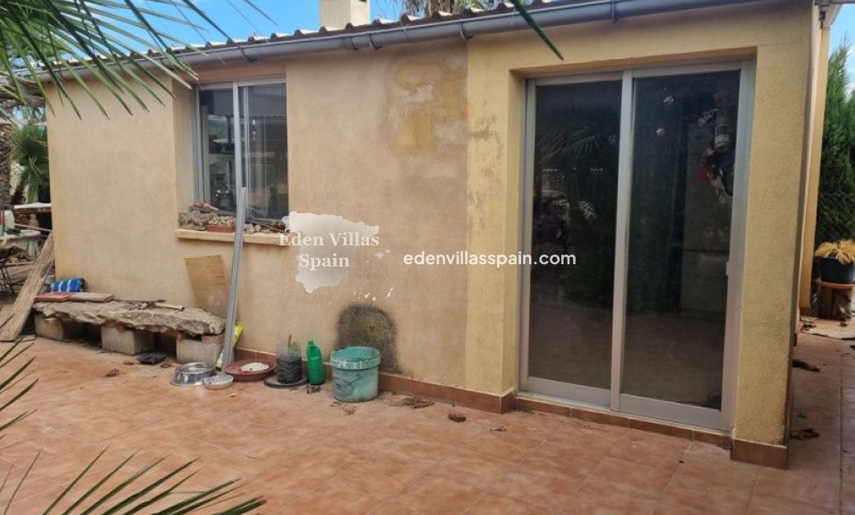 Resale - Country House - Crevillente