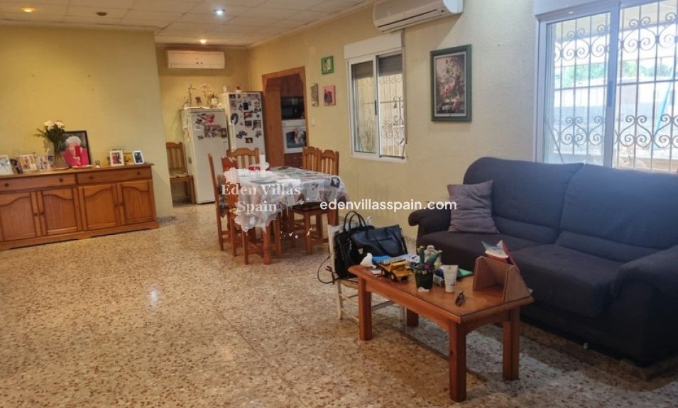 Resale - Country House - Crevillente