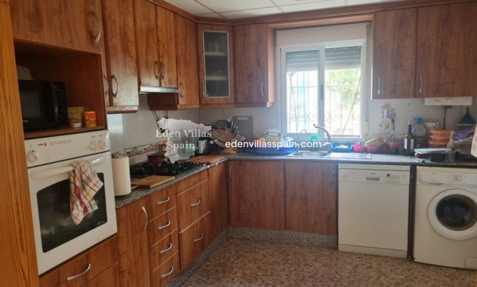 Resale - Country House - Crevillente