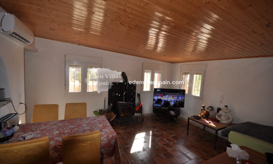 Resale - Country House - Crevillente