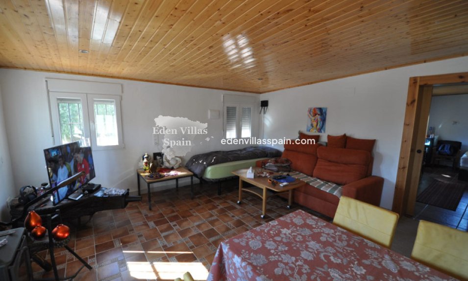 Resale - Country House - Crevillente