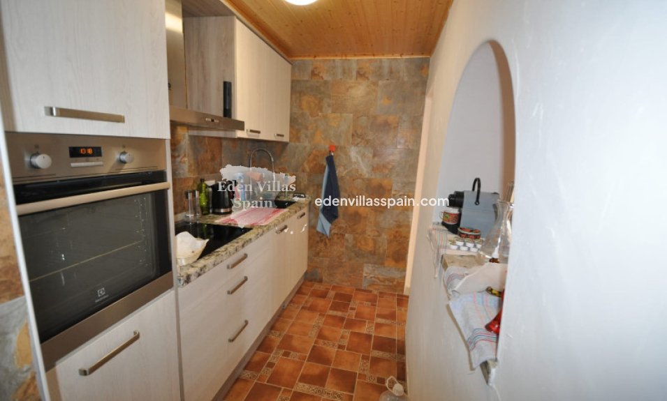 Resale - Country House - Crevillente