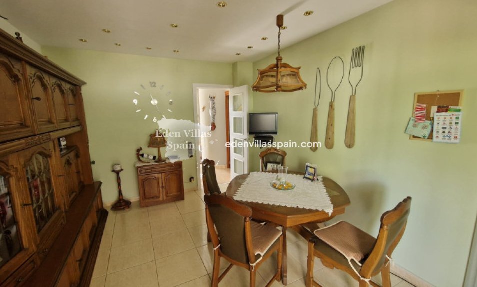 Resale - Country House - Crevillente