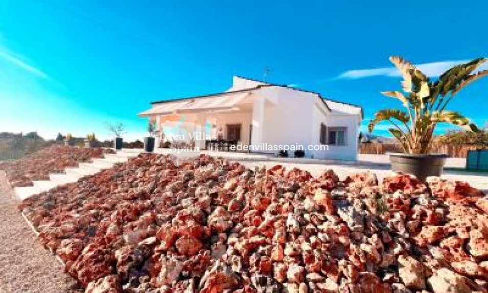 Resale - Country House - Crevillente