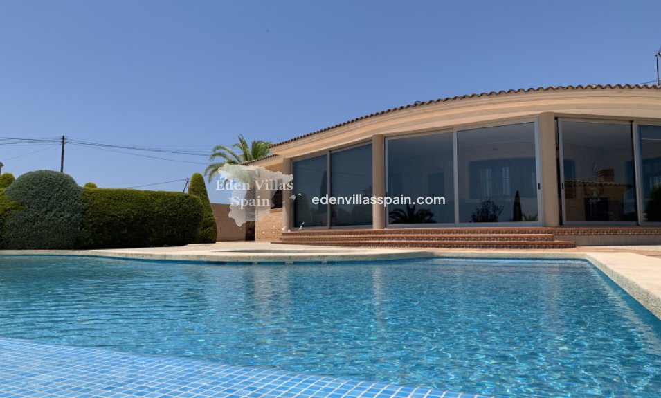 Resale - Country House - Crevillente