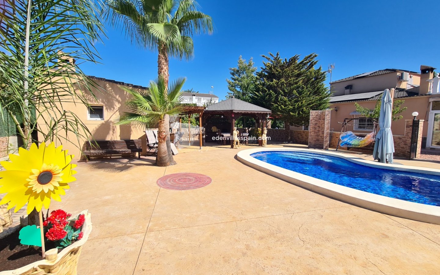 Resale - Country House - Crevillente