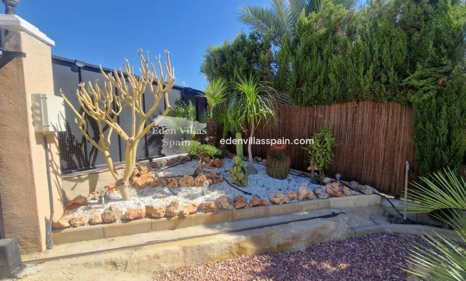 Resale - Country House - Crevillente