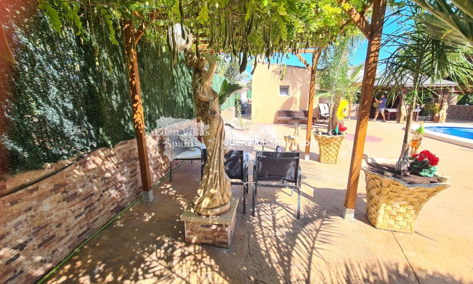 Resale - Country House - Crevillente