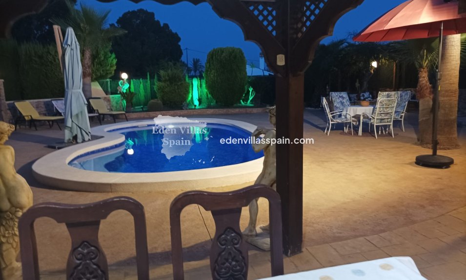 Resale - Country House - Crevillente