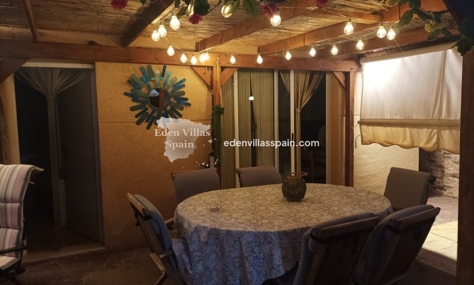 Resale - Country House - Crevillente