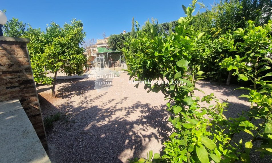 Resale - Country House - Crevillente