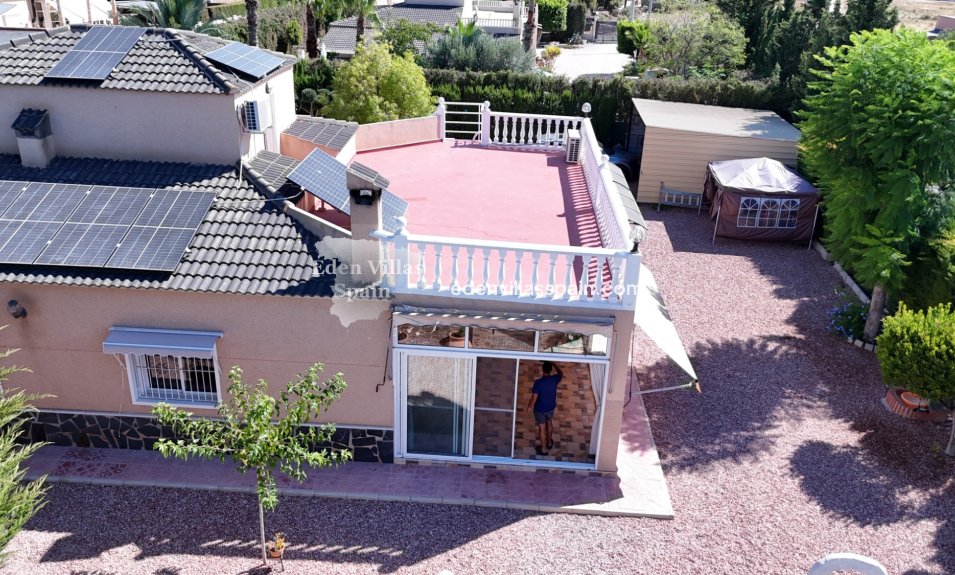 Resale - Country House - Crevillente