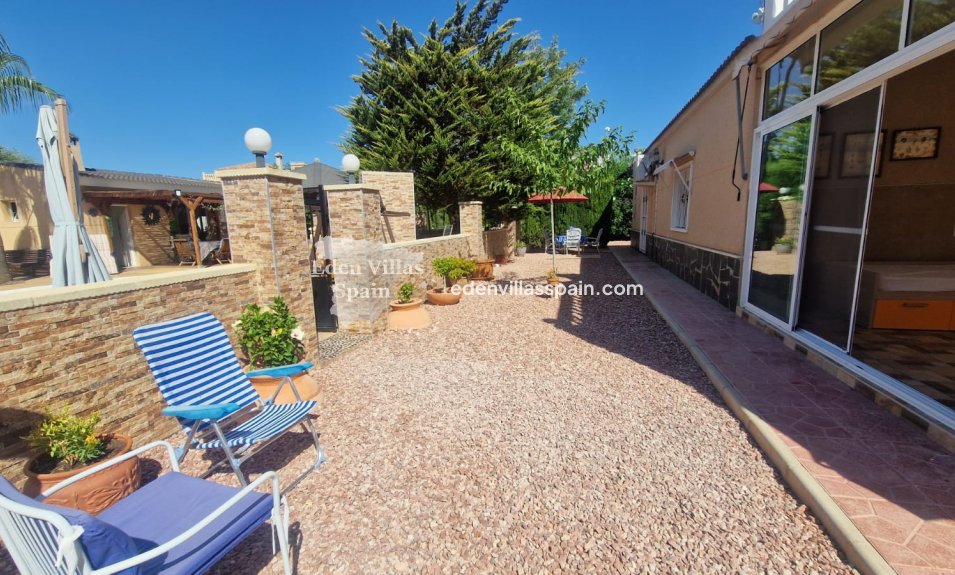 Resale - Country House - Crevillente