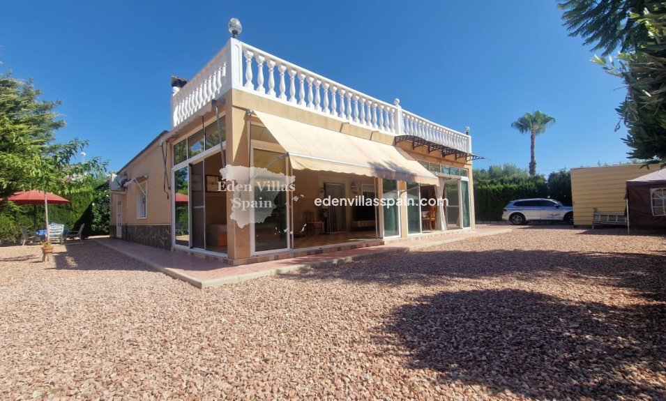 Resale - Country House - Crevillente