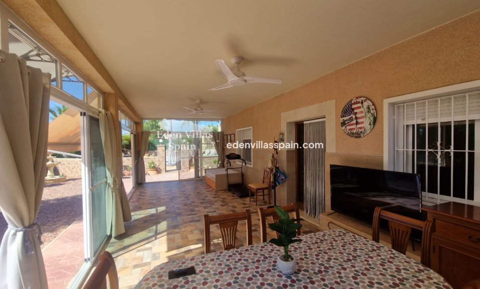 Resale - Country House - Crevillente