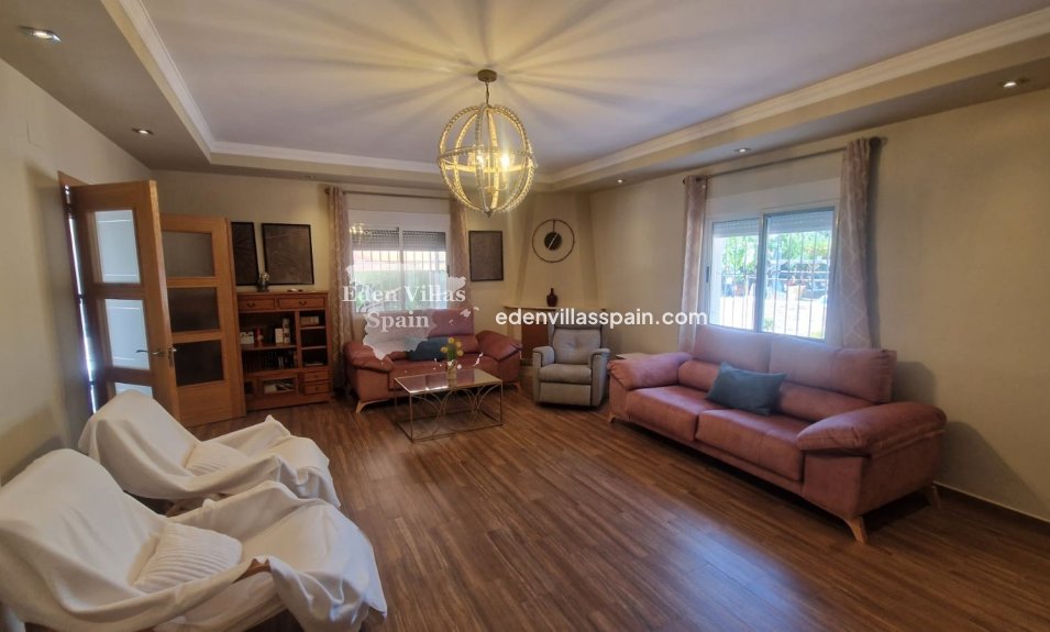 Resale - Country House - Crevillente