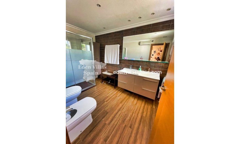 Resale - Country House - Crevillente