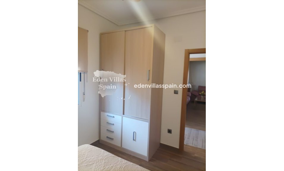 Resale - Country House - Crevillente