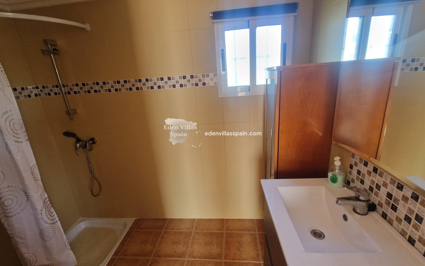 Resale - Country House - Crevillente