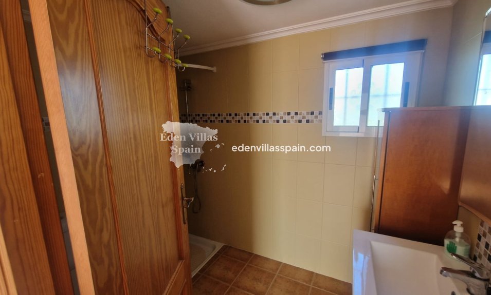 Resale - Country House - Crevillente