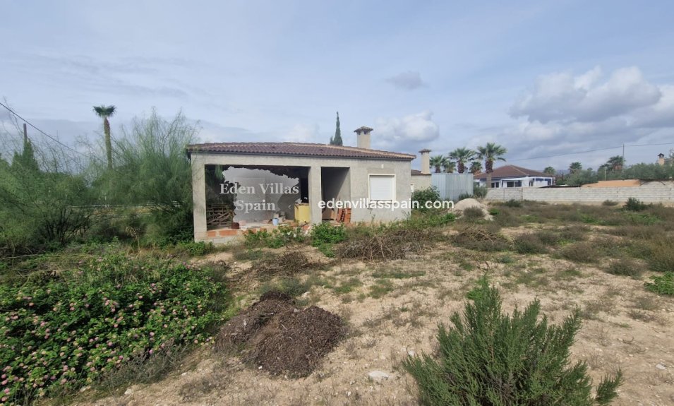 Resale - Country House - Crevillente