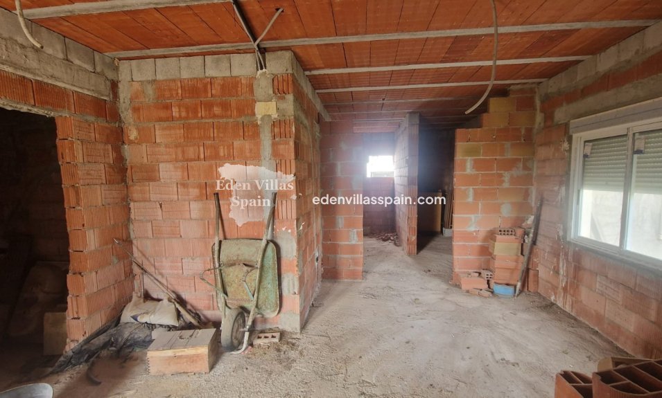 Resale - Country House - Crevillente