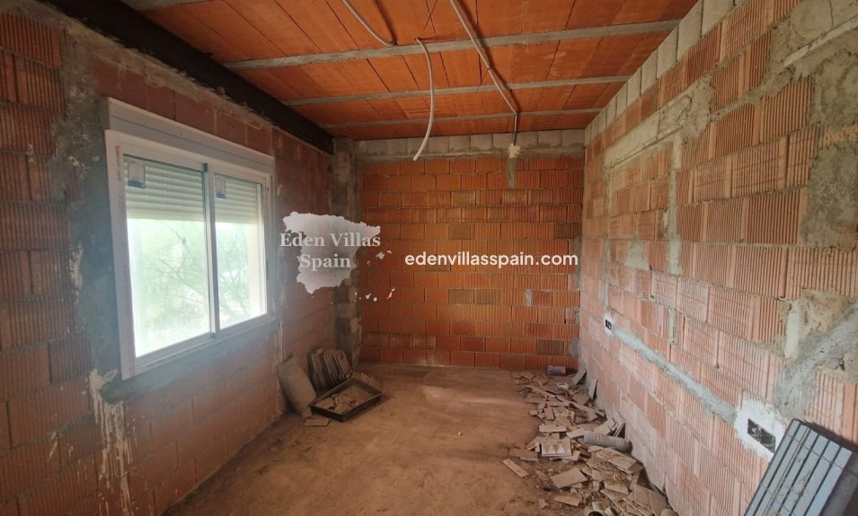 Resale - Country House - Crevillente