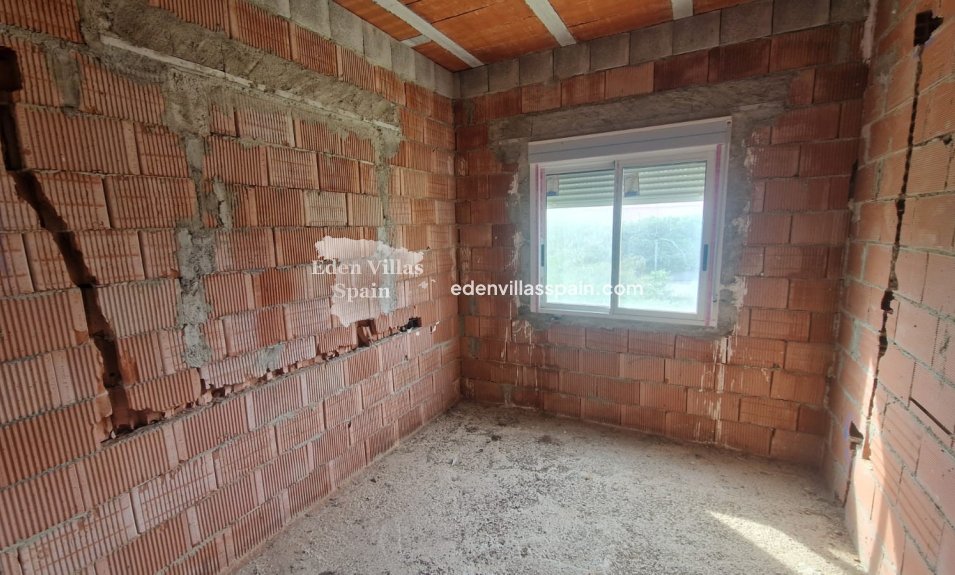 Resale - Country House - Crevillente