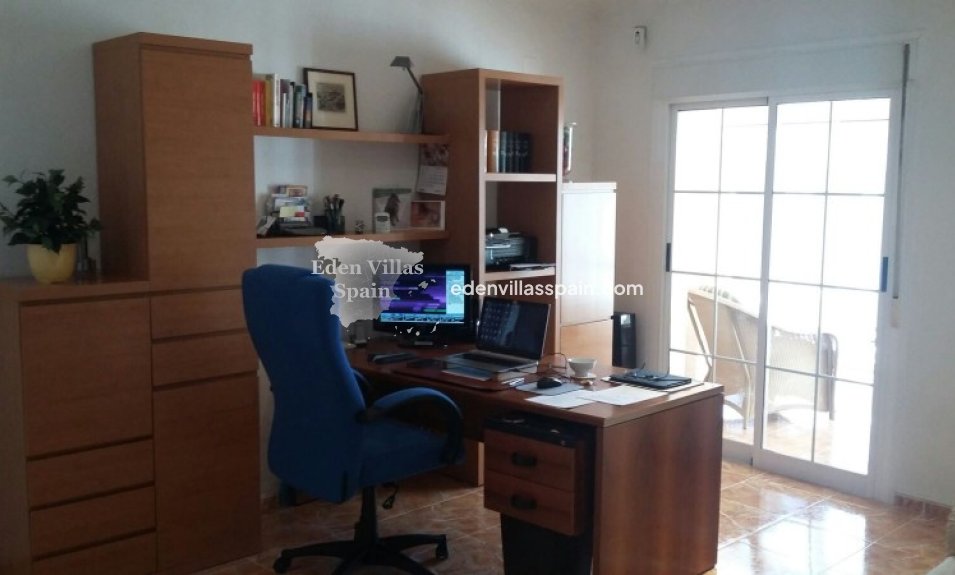 Resale - Country House - Daya Nueva