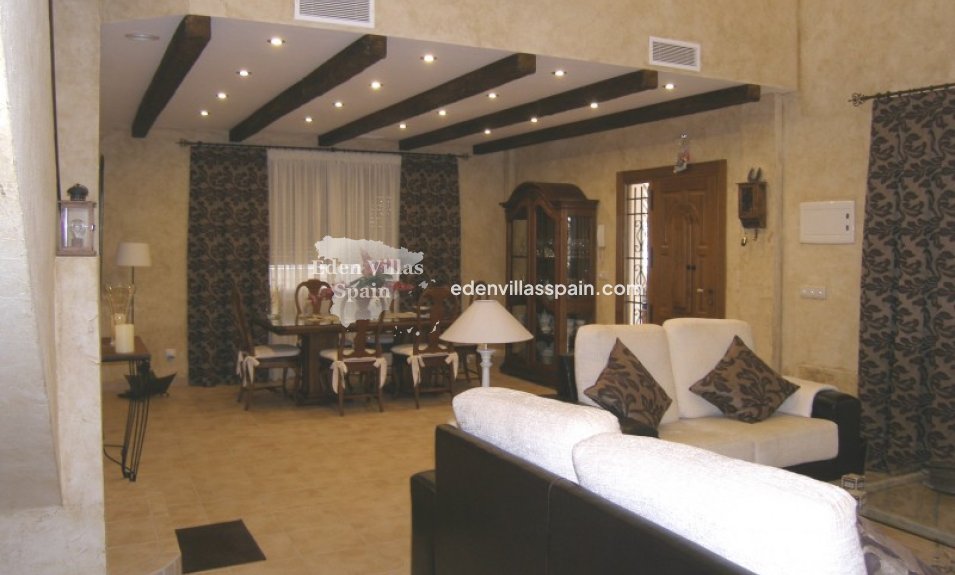 Resale - Country House - Dolores
