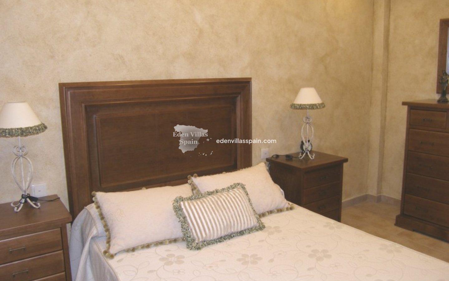 Resale - Country House - Dolores