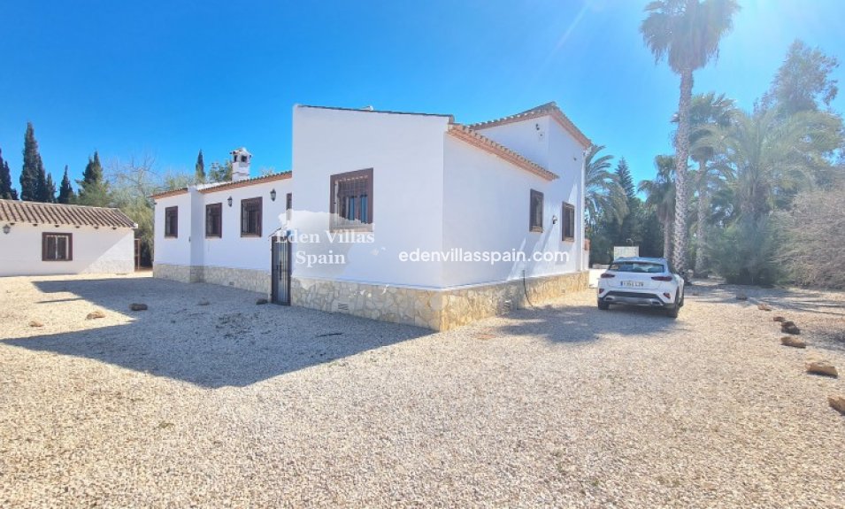 Resale - Country House - Dolores