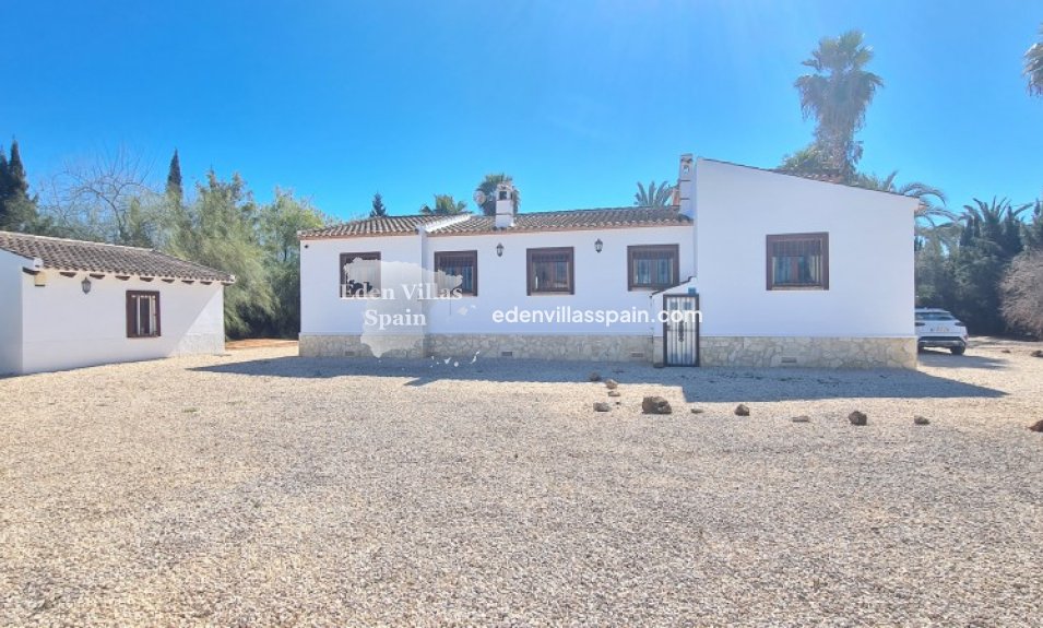 Resale - Country House - Dolores