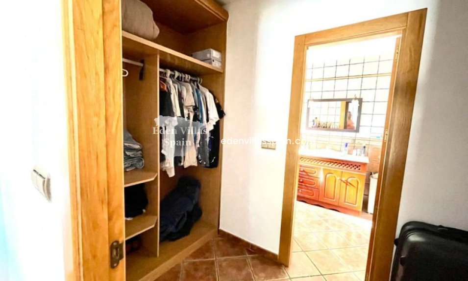 Resale - Country House - Dolores