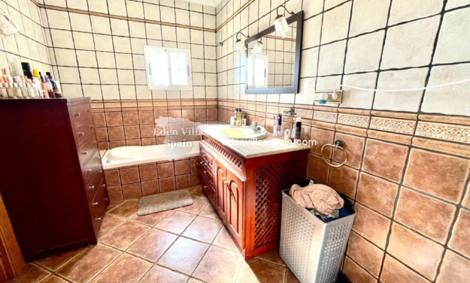 Resale - Country House - Dolores