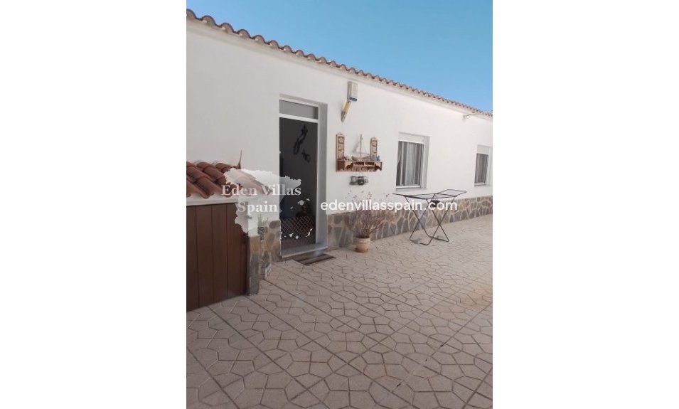 Resale - Country House - Dolores