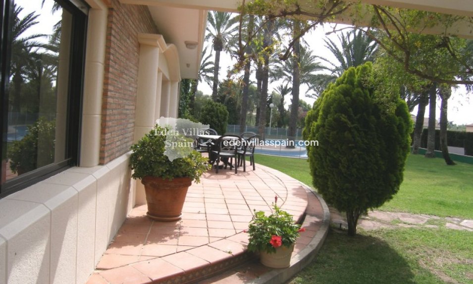 Resale - Country House - Elche