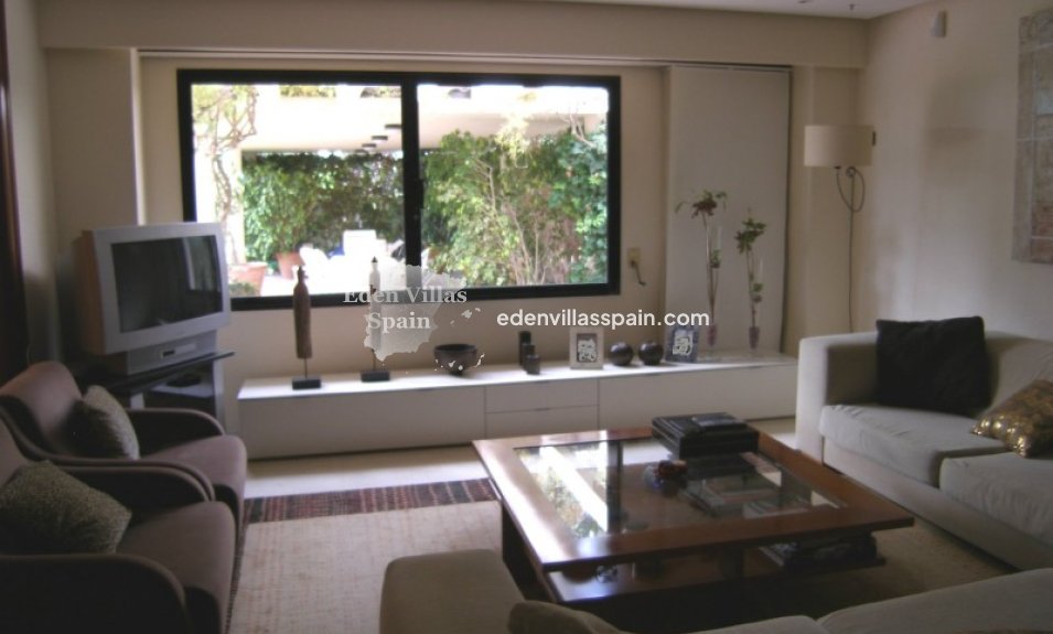 Resale - Country House - Elche