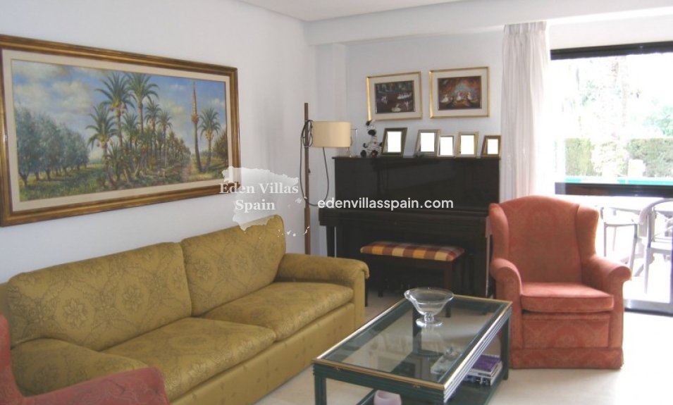 Resale - Country House - Elche